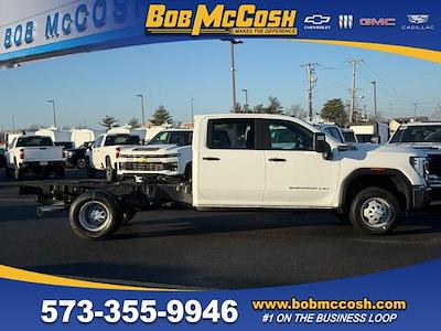 New 2026 GMC Sierra 3500 Crew Cab 60 CA Cab Chassis for sale #173445 - photo 1