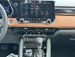 New 2025 GMC Canyon AT4 Crew Cab 4WD Pickup for sale #203270 - photo 8