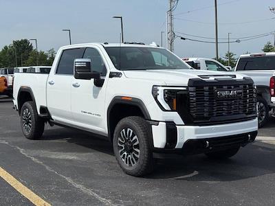 New 2025 GMC Sierra 3500 Denali Ultimate Crew Cab 4WD Pickup for sale #314041 - photo 2