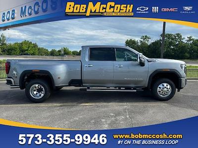 New 2025 GMC Sierra 3500 SLT Crew Cab 4WD Pickup for sale #327082 - photo 1