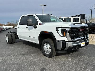 New 2025 GMC Sierra 3500 Pro Crew Cab 4WD Cab Chassis for sale #SF121790 - photo 2