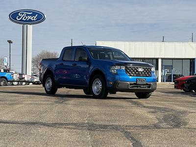 Used 2025 Ford Maverick - photo 1
