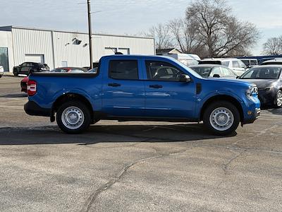 Used 2025 Ford Maverick - photo 1