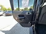 2020 Jeep Gladiator Crew Cab 4x4 Pickup for sale #9884A - photo 21
