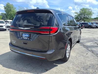 2023 Chrysler Pacifica FWD Minivan for sale #98909 - photo 2