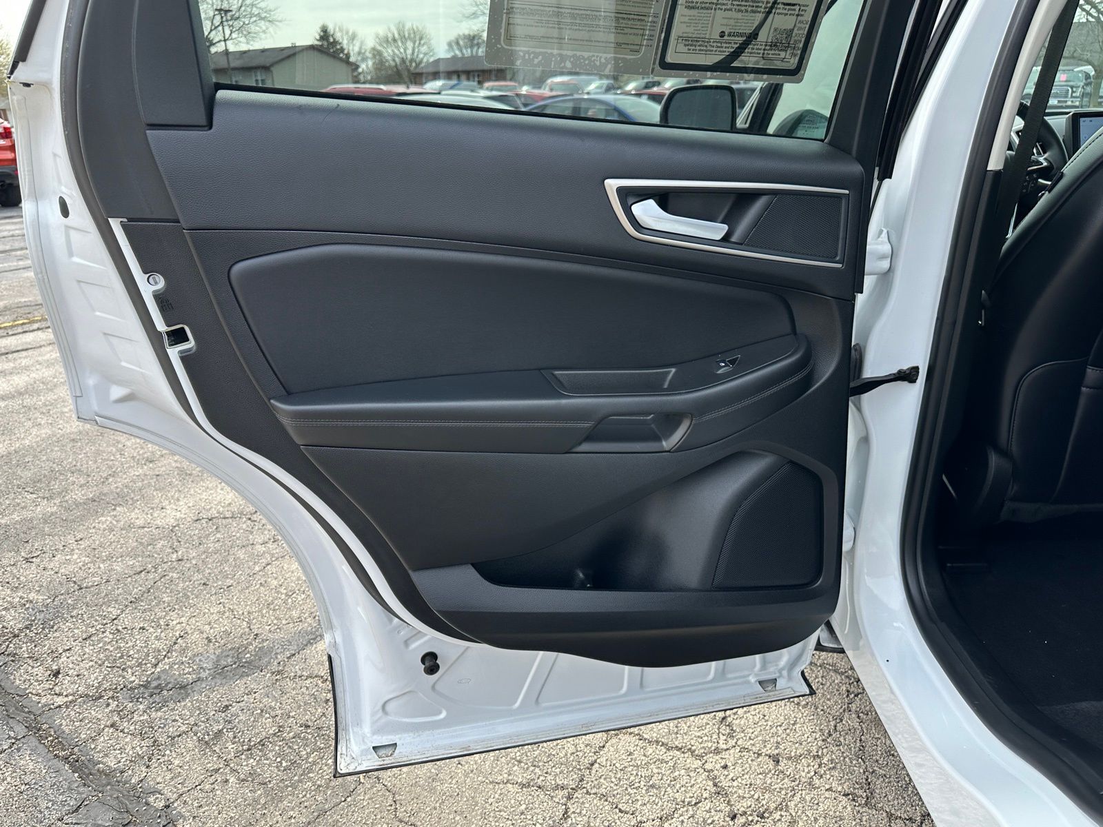 Used 2024 Ford Edge - photo 25