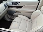 2018 Lincoln Navigator 4WD SUV for sale #98953 - photo 25