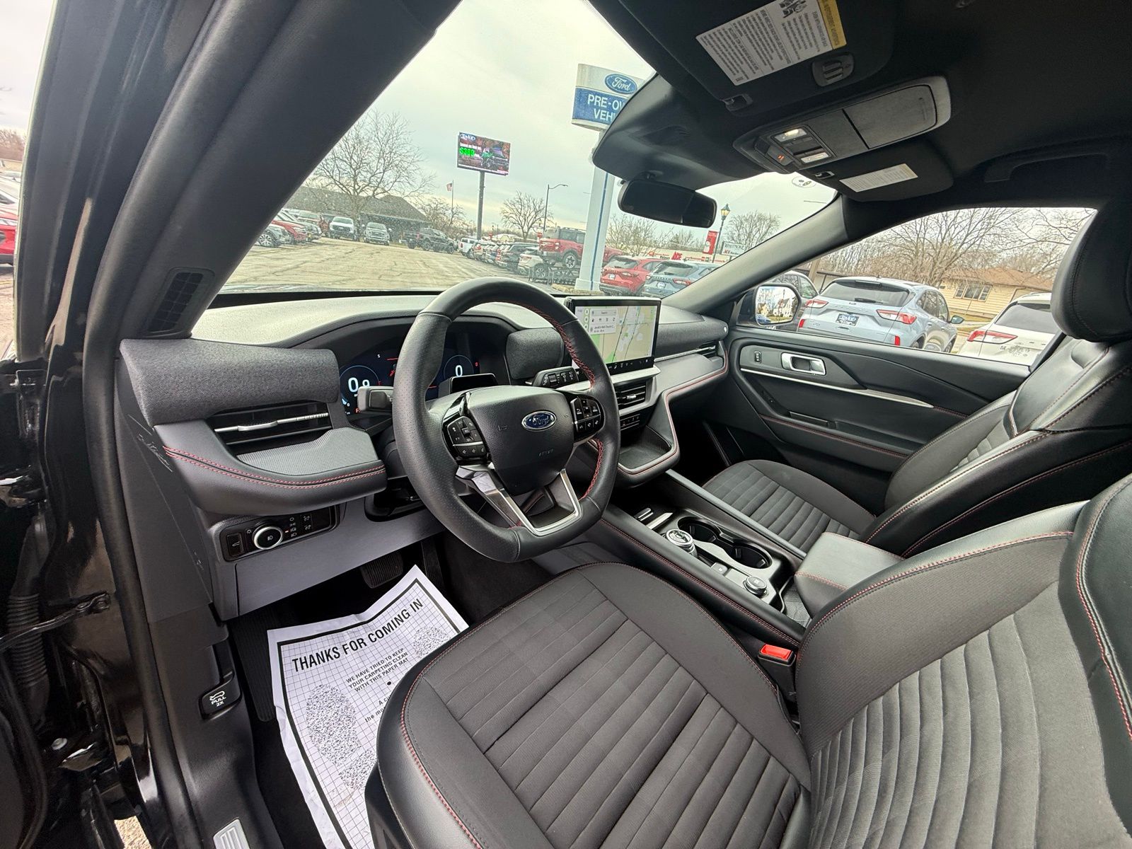 Used 2025 Ford Explorer - photo 15
