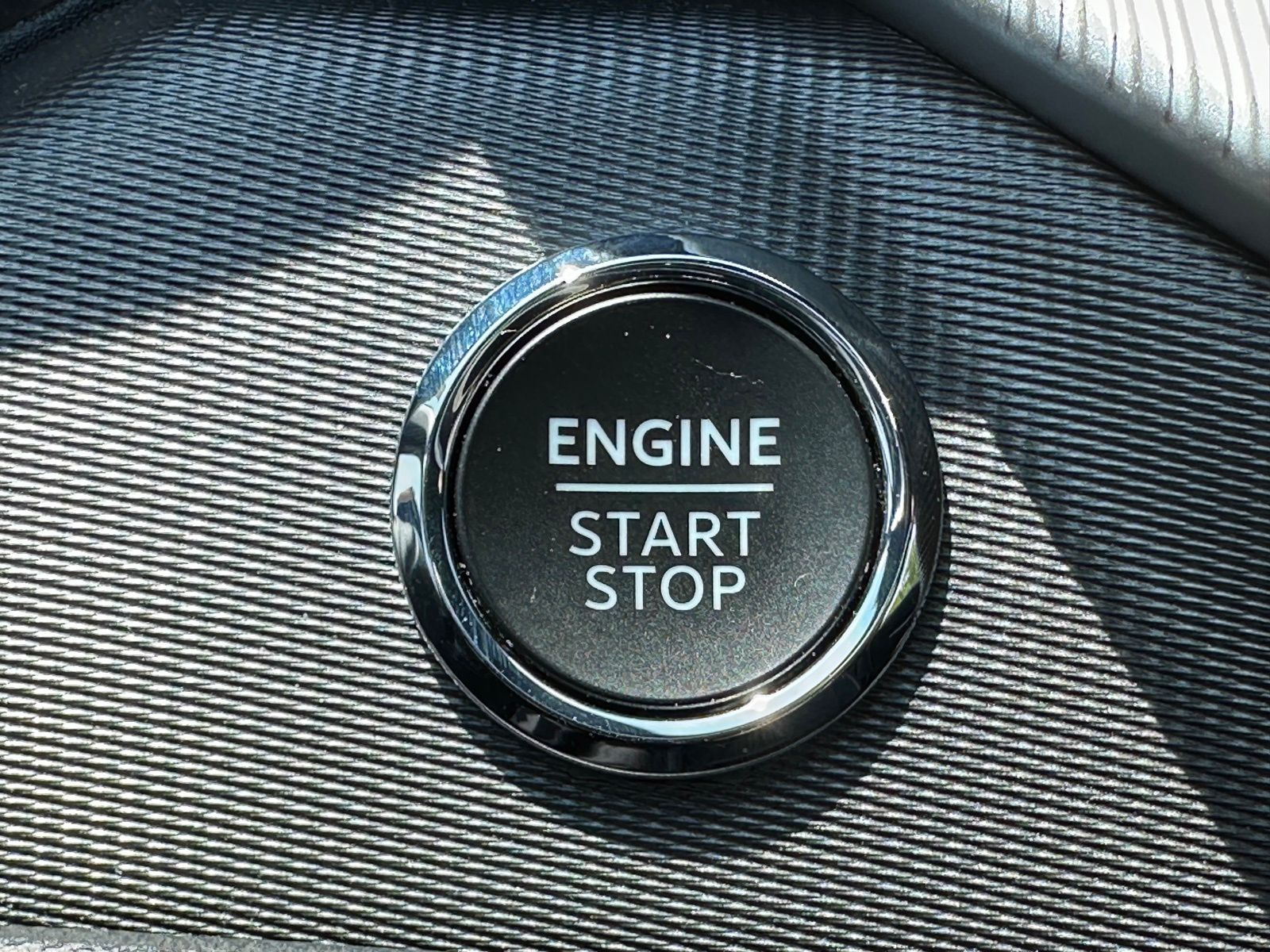 Used 2025 Ford Explorer - photo 22