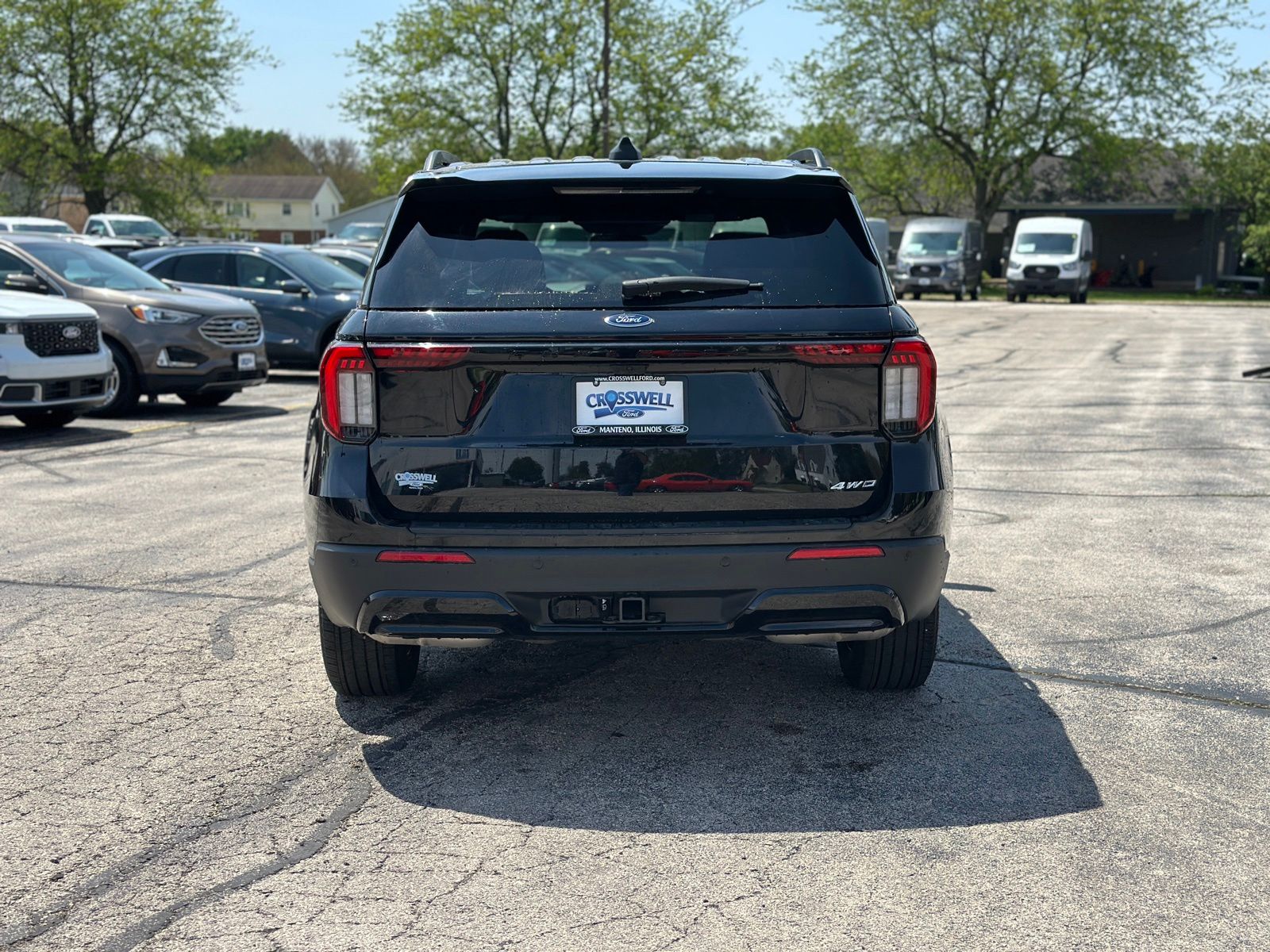 Used 2025 Ford Explorer - photo 6