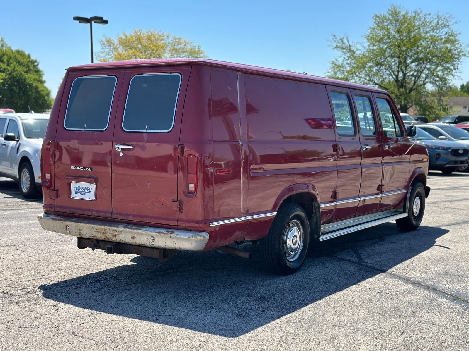 Used 1991 Ford E-150 - photo 5