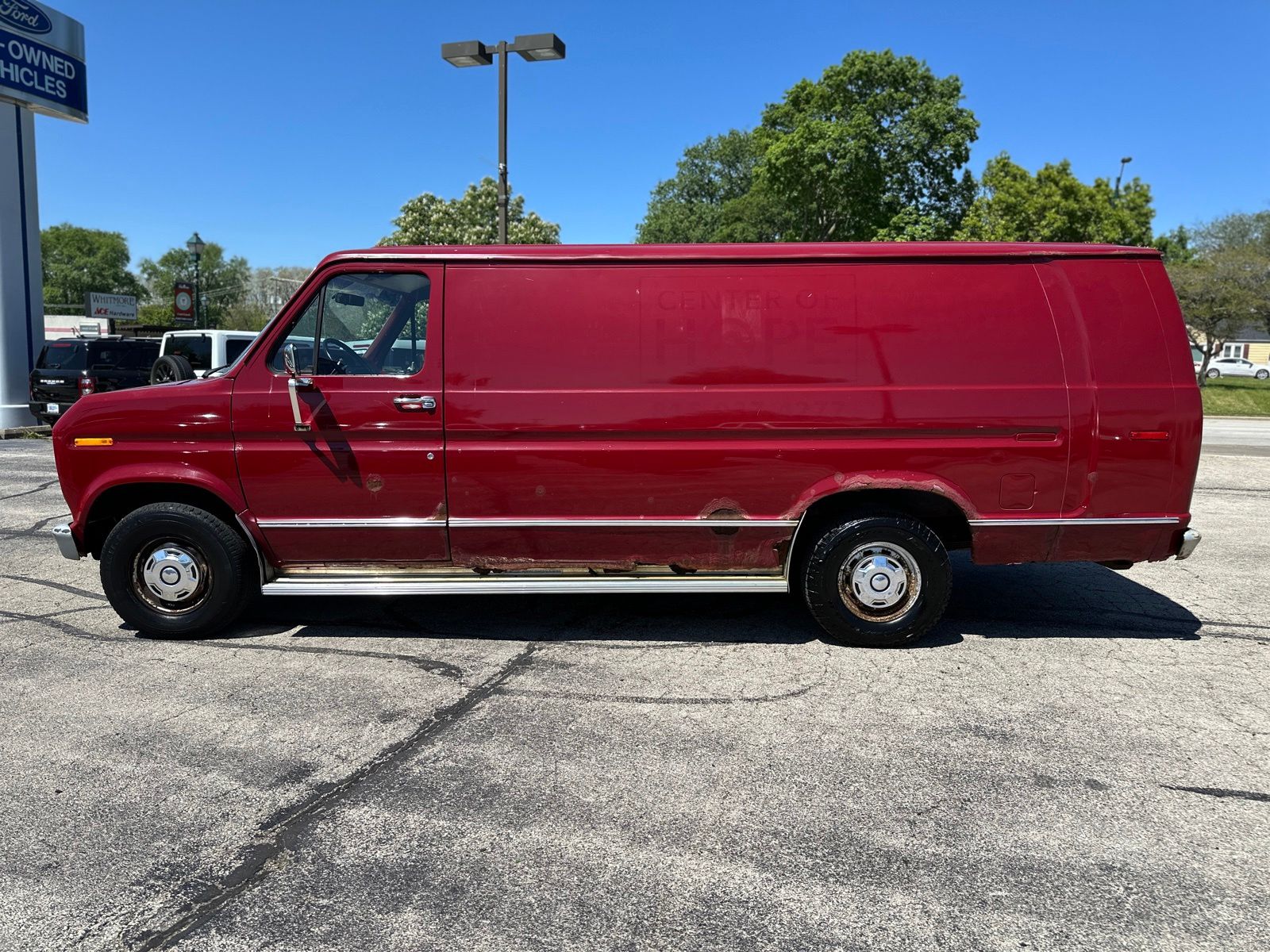 Used 1991 Ford E-150 - photo 8