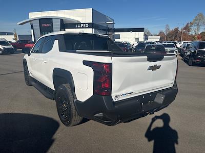 2024 Chevrolet Silverado EV Crew Cab AWD Pickup for sale #2CT1125 - photo 2