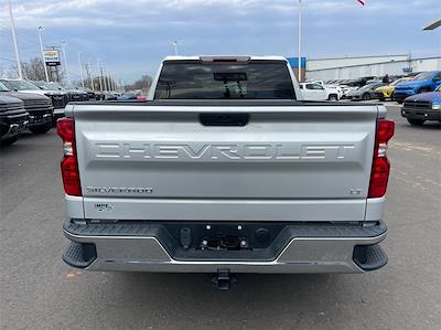 2019 Chevrolet Silverado 1500 Crew Cab 4x2 Pickup for sale #2CT4894 - photo 2