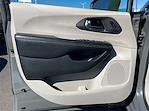 Used 2022 Chrysler Pacifica Touring L Minivan for sale #2CT6390 - photo 27