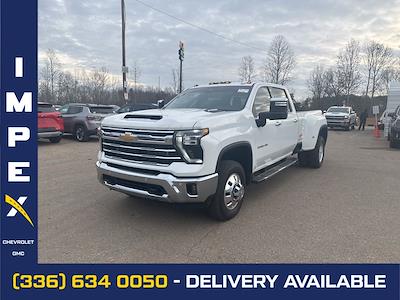 2024 Chevrolet Silverado 3500 Crew Cab 4WD Pickup for sale #2CT7226 - photo 1