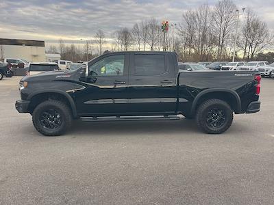 2024 Chevrolet Silverado 1500 Crew Cab 4WD Pickup for sale #2CT7797 - photo 2