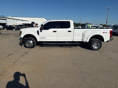 2019 Ford F-350 Crew Cab DRW 4x4 Pickup for sale #2FT1142 - photo 2