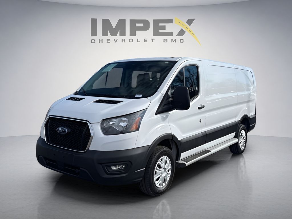 Used 2024 Ford Transit 250 - photo 1