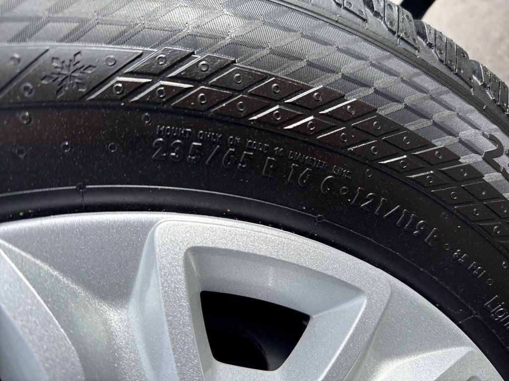 Used 2024 Ford Transit 250 - photo 30