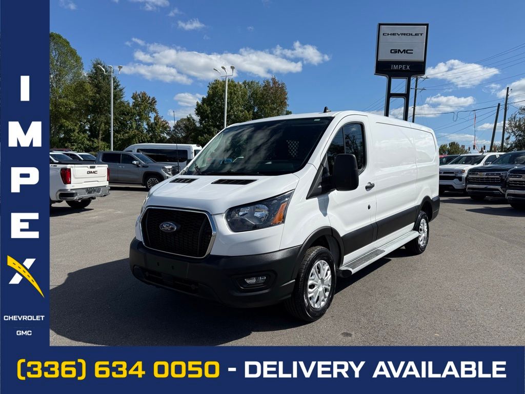 Used 2023 Ford Transit 250 - photo 1