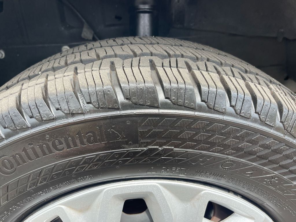Used 2023 Ford Transit 250 - photo 31