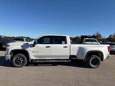 2020 Chevrolet Silverado 3500 Crew Cab 4WD Pickup for sale #2GT9519A - photo 2