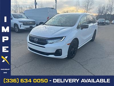 Used 2025 Honda Odyssey - photo 1