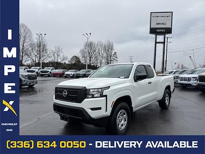 Used 2024 Nissan Frontier - photo 1