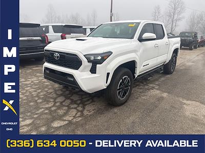 Used 2024 Toyota Tacoma - photo 1