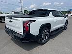 2024 Chevrolet Silverado EV Crew Cab AWD Pickup for sale #2CT2045 - photo 5