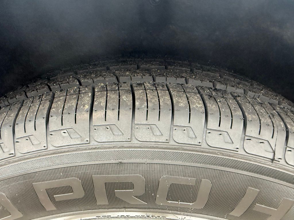 Used 2024 Chrysler Pacifica - photo 22