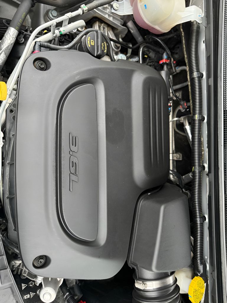 Used 2024 Chrysler Pacifica - photo 24