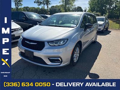 2024 Chrysler Pacifica FWD Minivan for sale #2CT2716 - photo 1