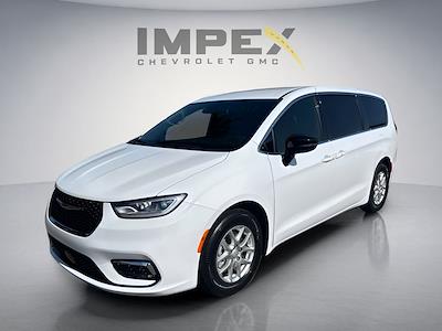 2025 Chrysler Pacifica FWD Minivan for sale #2CT4965 - photo 1