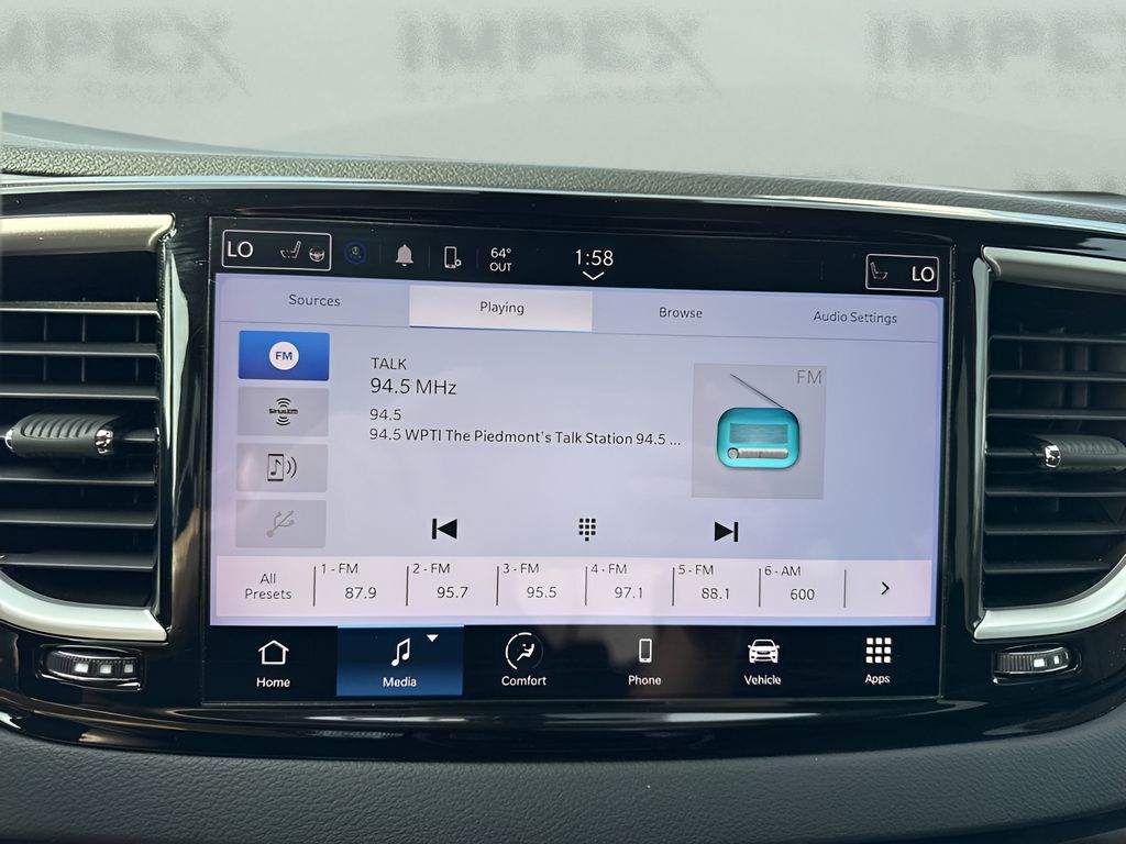 Used 2024 Chrysler Pacifica - photo 22