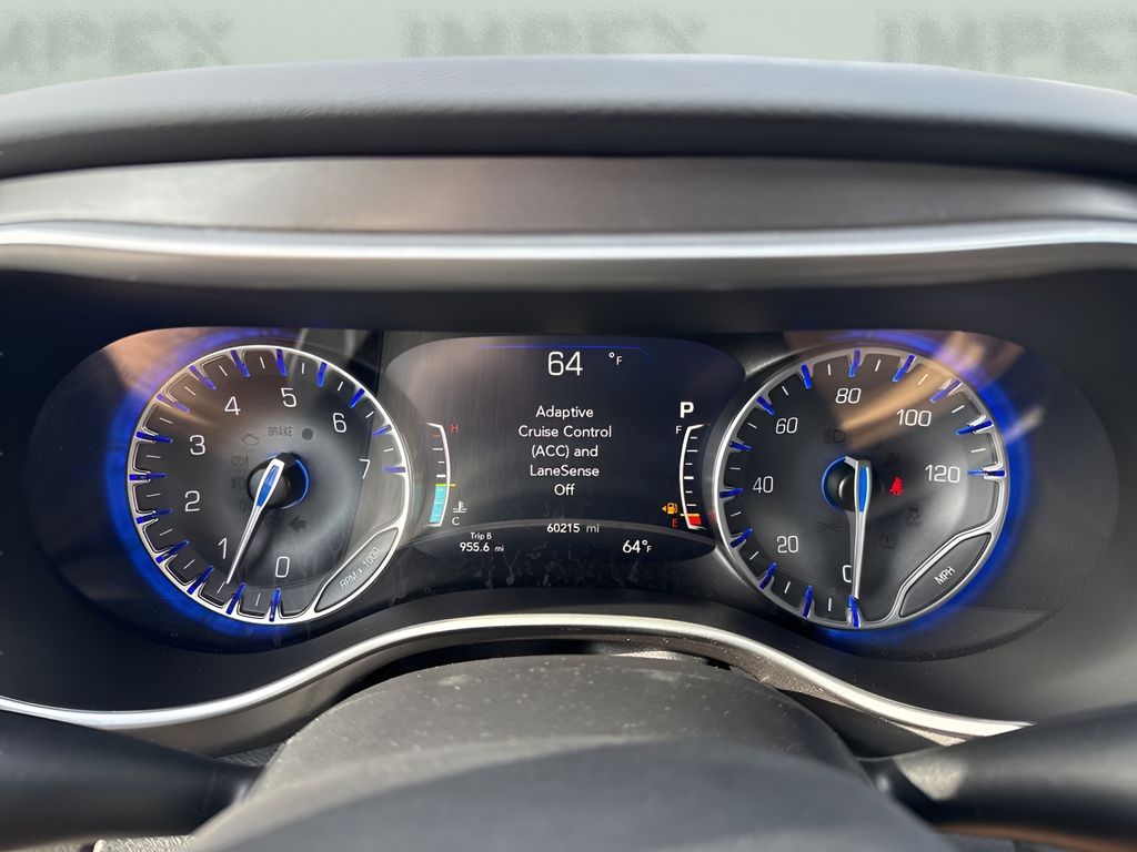 Used 2024 Chrysler Pacifica - photo 26