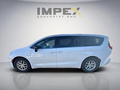 2026 Chrysler Pacifica FWD Minivan for sale #2CT6182 - photo 2