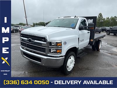 Used 2020 Chevrolet Silverado 5500 Work Truck Regular Cab Flatbed Truck for sale #2CT6241 - photo 1