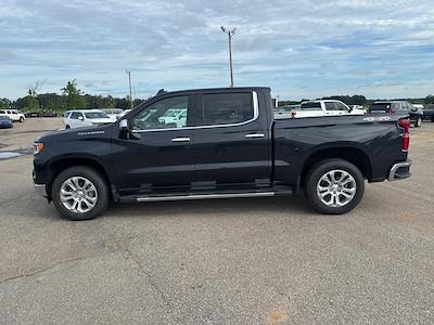 2024 Chevrolet Silverado 1500 Crew Cab 4x4 Pickup for sale #2CT6252 - photo 2