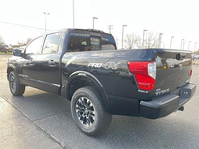 2019 Nissan Titan Crew Cab 4x4 Pickup for sale #2CT6467A - photo 2