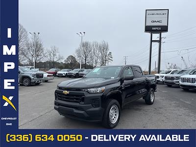 Used 2023 Chevrolet Colorado - photo 1