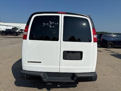 2021 Chevrolet Express 3500 SRW RWD Passenger Van for sale #2CT8700 - photo 2
