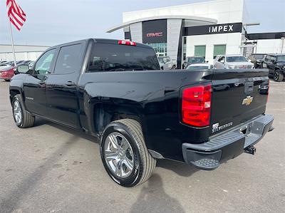 2018 Chevrolet Silverado 1500 Crew Cab 4x2, Pickup for sale #2CT9918 - photo 2