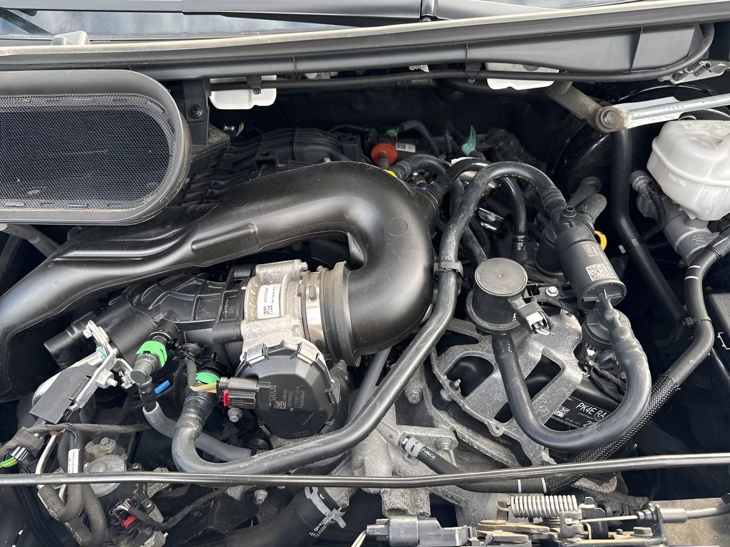 Used 2024 Ford Transit 250 - photo 31