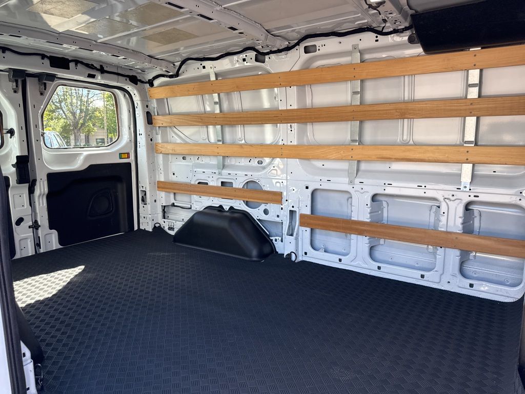 Used 2023 Ford Transit 250 - photo 12