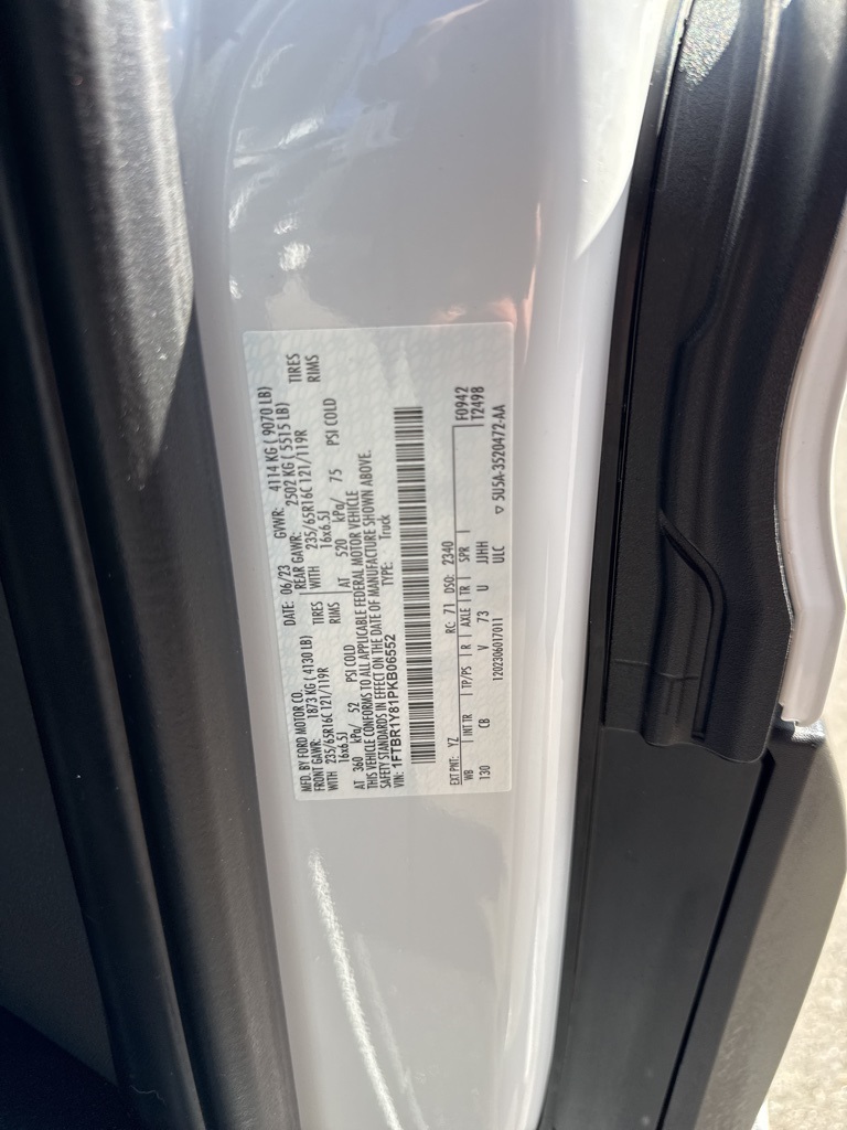 Used 2023 Ford Transit 250 - photo 34