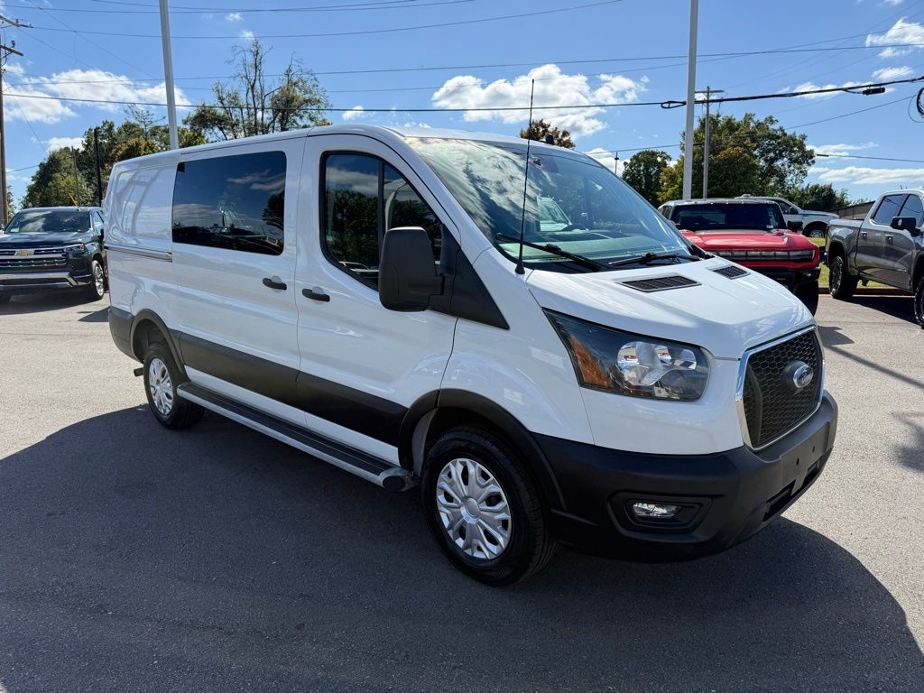 Used 2023 Ford Transit 250 - photo 9
