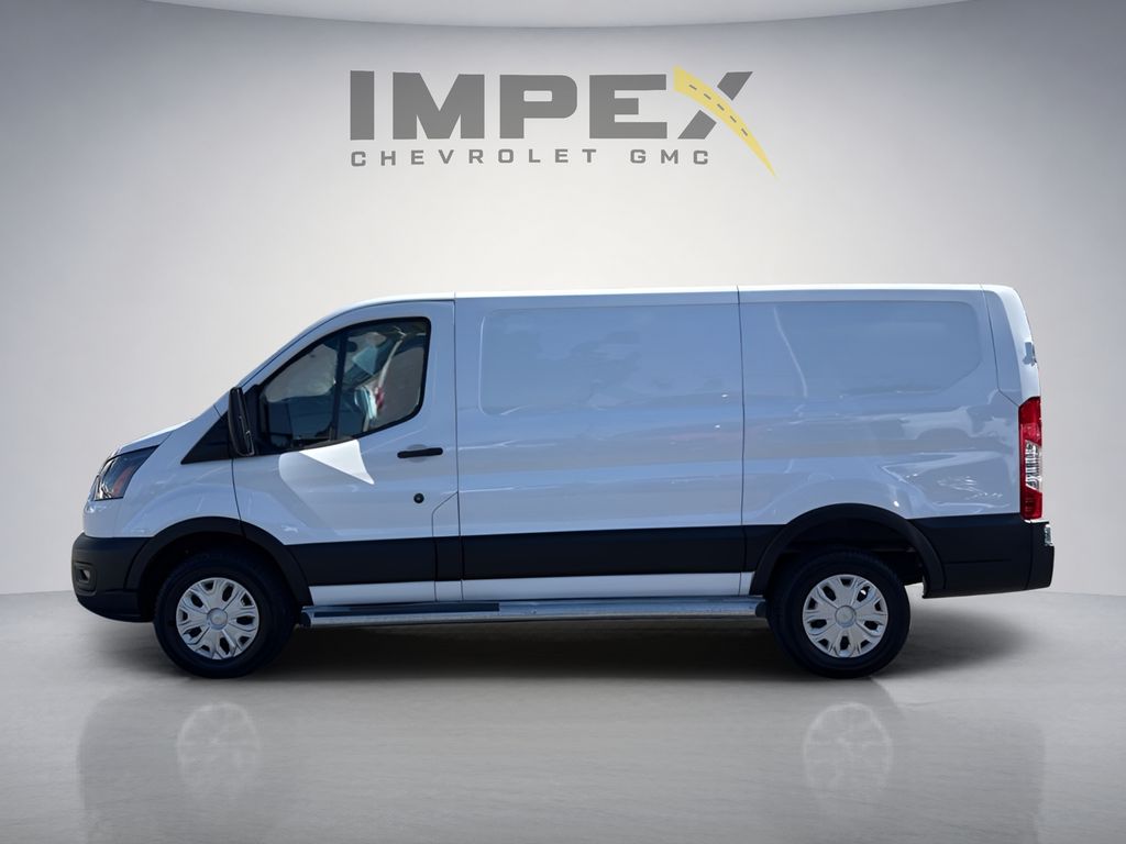 Used 2023 Ford Transit 250 - photo 5