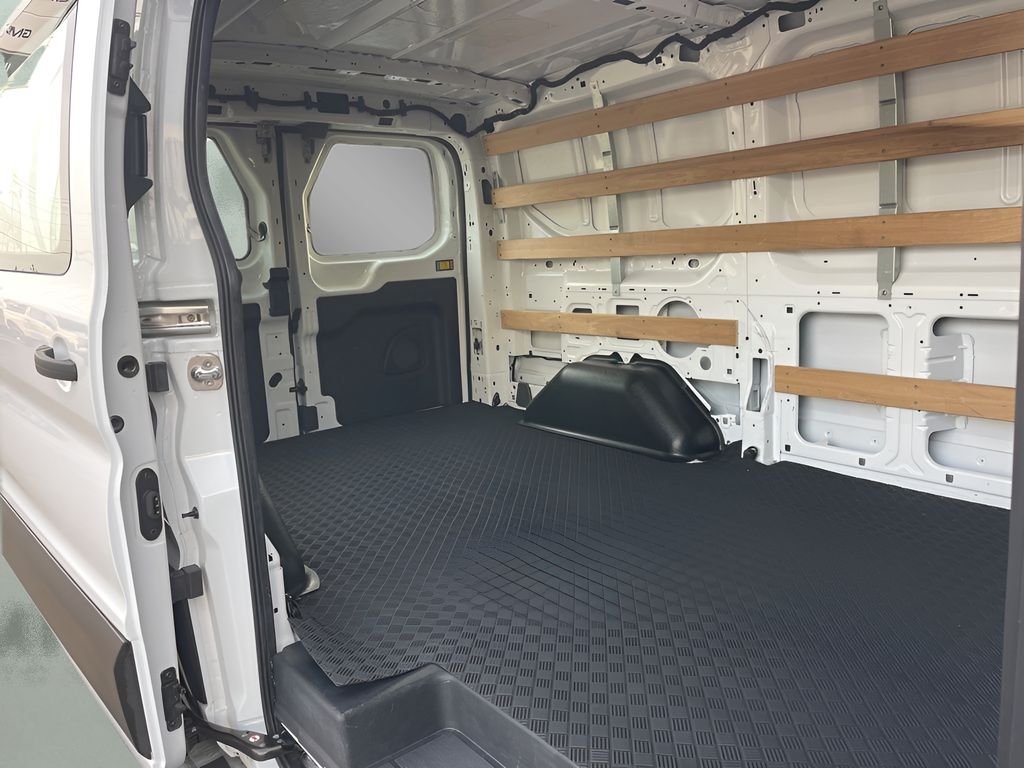 Used 2024 Ford Transit 250 - photo 29